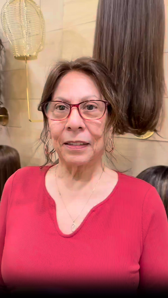 Wigs for Alopecia Made in NYC | Shlomi Mor Wigs display picture 3